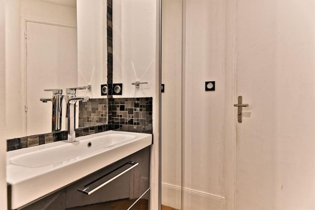 Agreable Appartement Proche Galerie Lafayette - II Parijs Buitenkant foto