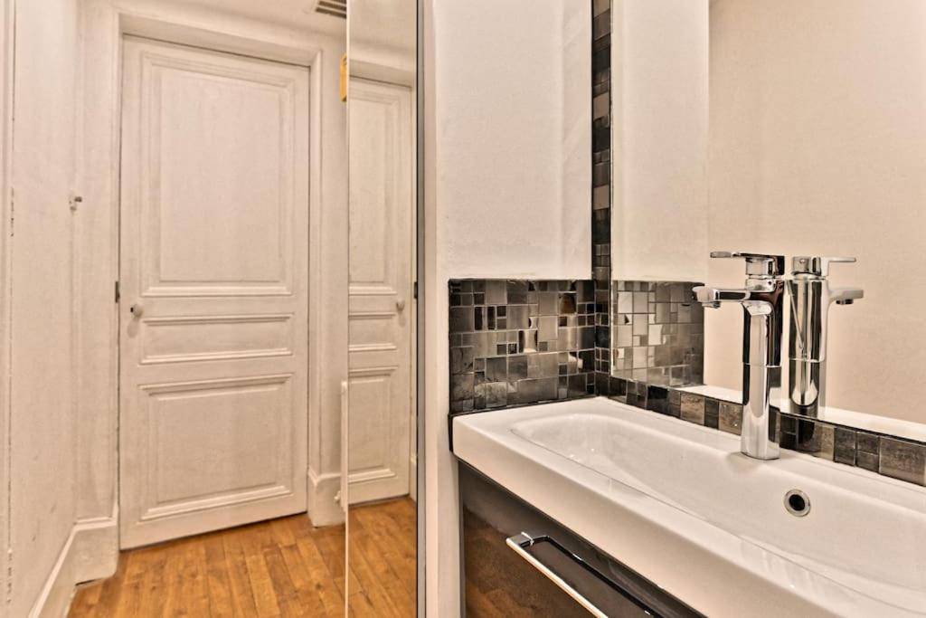Agreable Appartement Proche Galerie Lafayette - II Parijs Buitenkant foto