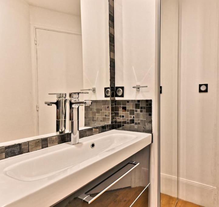 Agreable Appartement Proche Galerie Lafayette - II Parijs Buitenkant foto